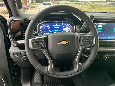 New 2025 Chevrolet Silverado 2500 LT w/ Safety Package image 14