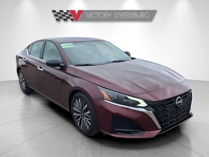 Used 2025 Nissan Altima 2.5 SV