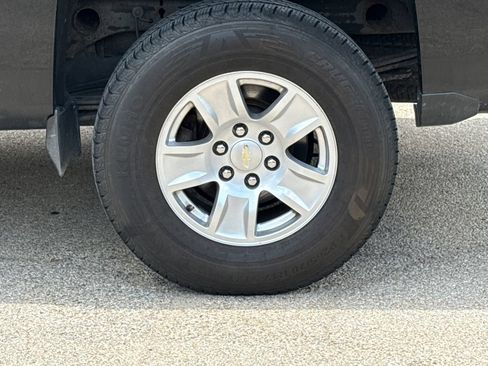 Used 2016 Chevrolet Silverado 1500 LT w/ All Star Edition AWD/4WD image 9