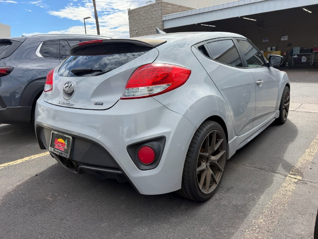 Used 2014 Hyundai Veloster Turbo R-Spec FWD image 4