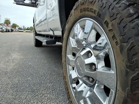 Used 2018 GMC Sierra 2500 Denali w/ Duramax Plus Package image 22