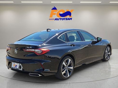 Used 2025 Acura TLX w/ Technology Package FWD image 4