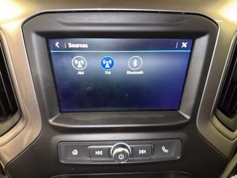 Used 2020 Chevrolet Silverado 1500 Custom Trail Boss w/ Custom Convenience Package AWD/4WD image 11