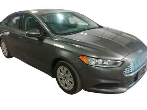 Used 2014 Ford Fusion S FWD image 8