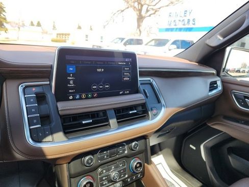 Used 2021 Chevrolet Tahoe High Country w/ Premium Package 2 image 37