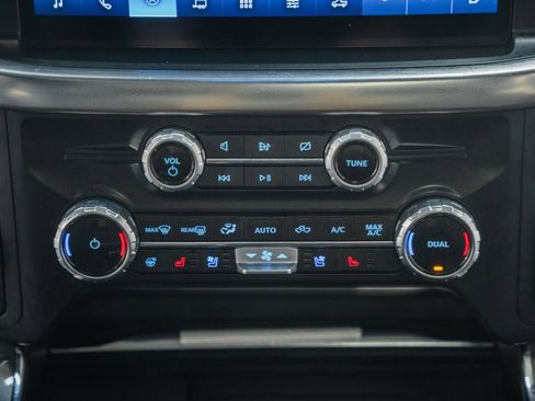 Certified 2023 Ford F150 Lariat w/ Equipment Group 502A High image 31