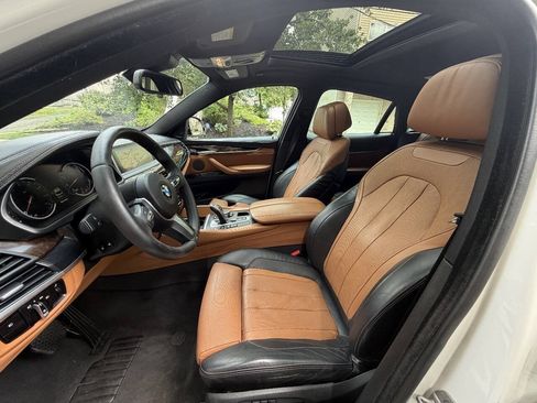 Used 2015 BMW X6 xDrive35i w/ M Sport AWD/4WD image 11