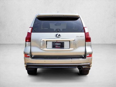 Used 2021 Lexus GX 460 Premium w/ Accessory Package AWD/4WD image 6