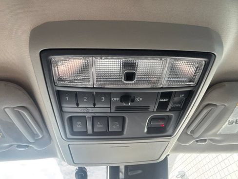 Used 2020 Toyota 4Runner SR5 Premium w/ Moonroof Package AWD/4WD image 17