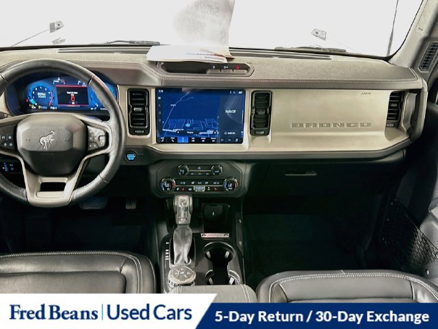 Used 2025 Ford Bronco Outer Banks w/ Black Appearance Package AWD/4WD image 32