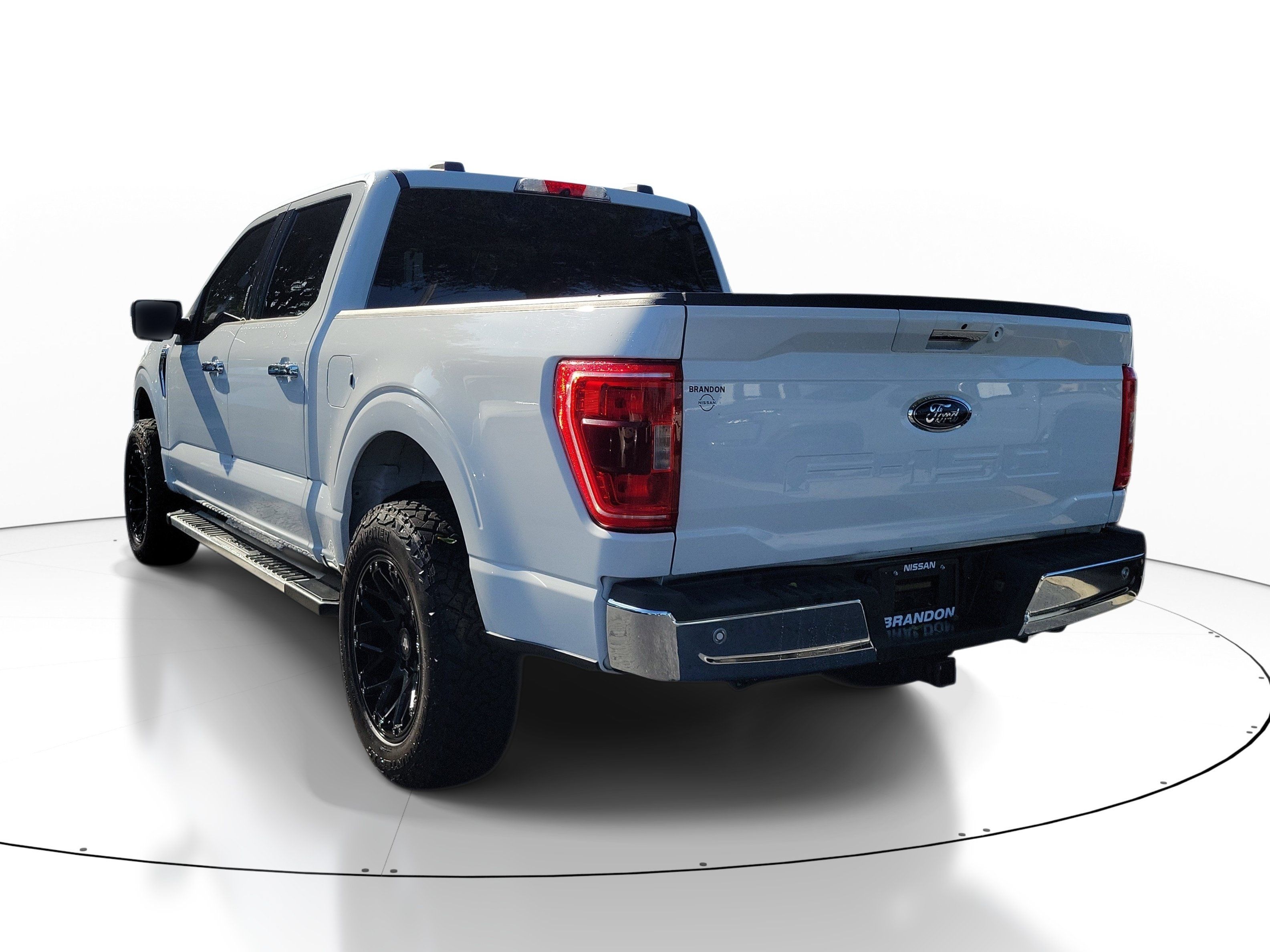 Used 2022 Ford F150 XLT w/ Equipment Group 302A High AWD/4WD image 5