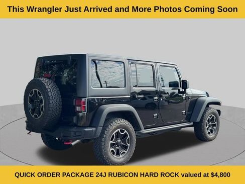 Used 2017 Jeep Wrangler Unlimited Rubicon AWD/4WD image 4