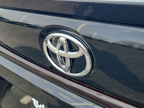 New 2026 Toyota Corolla XSE image 7