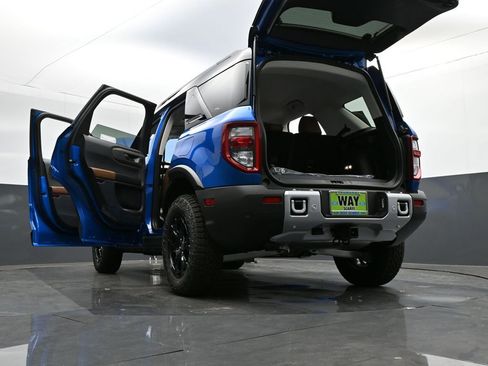 New 2025 Ford Bronco Sport Outer Banks w/ Sasquatch Outer Banks Package image 33