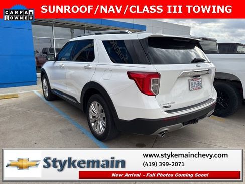 Used 2021 Ford Explorer Limited w/ Equipment Group 301A image 3