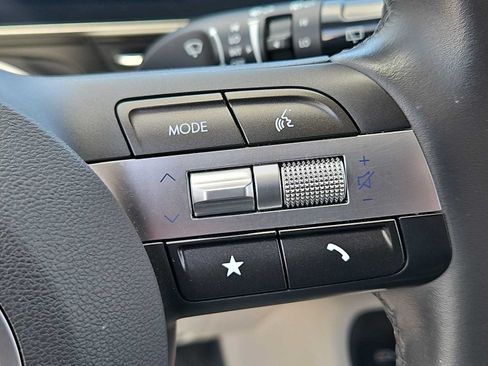 Certified 2025 Hyundai Kona SEL AWD/4WD image 24