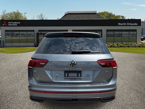 Used 2023 Volkswagen Tiguan SE R-Line AWD/4WD image 4