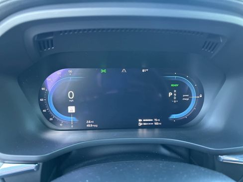 Used 2022 Volvo XC60 T8 R-Design w/ Advanced Package image 39