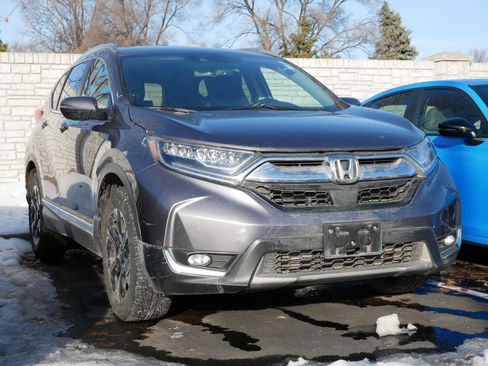 Used 2018 Honda CR-V Touring image 3