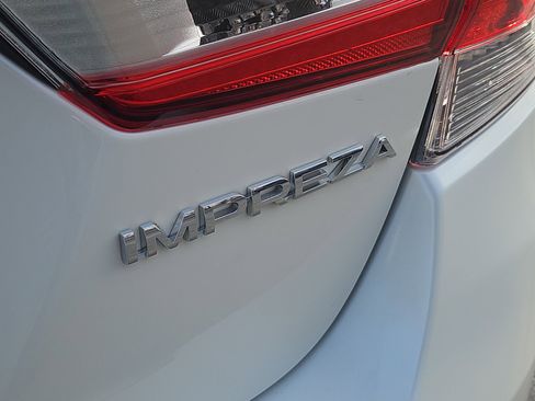 Certified 2022 Subaru Impreza Premium image 5