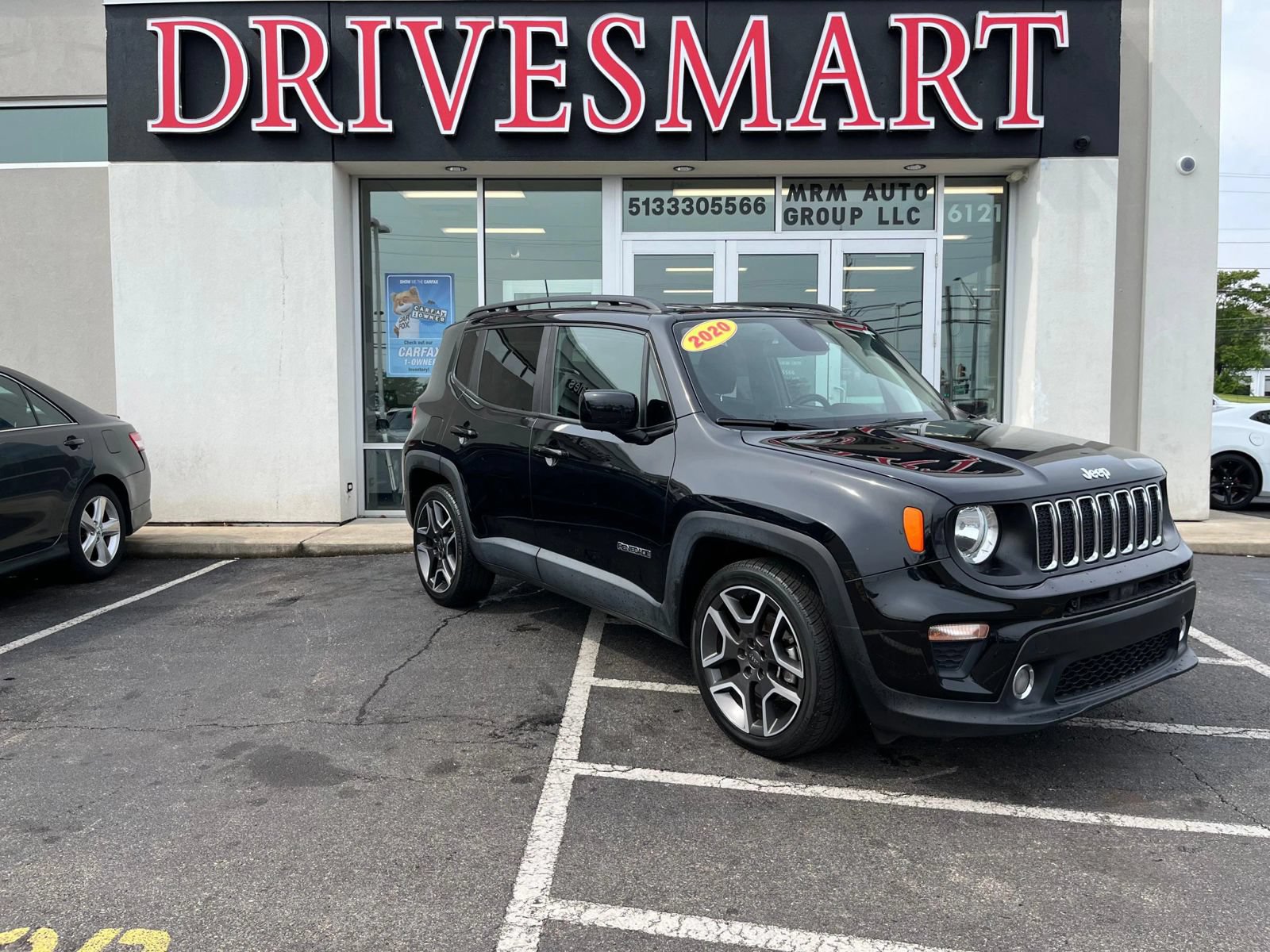 Used 2020 Jeep Renegade Latitude FWD image 3