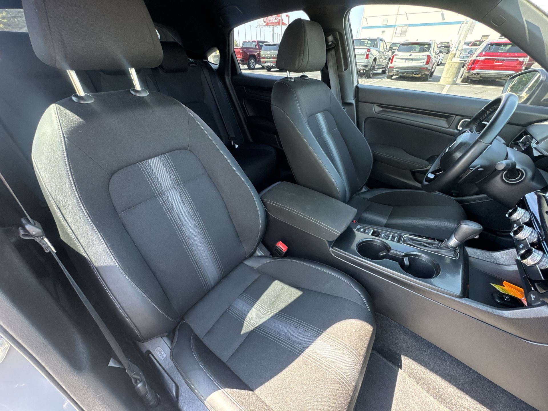 Used 2025 Honda Civic Sport image 24