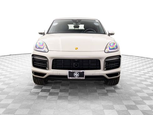 Certified 2023 Porsche Cayenne image 9