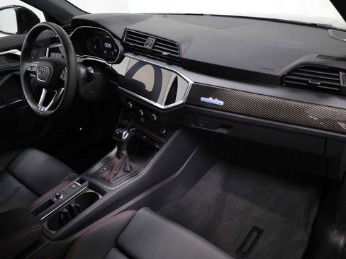 Certified 2025 Audi Q3 2.0T Premium Plus w/ Premium Plus Package image 6