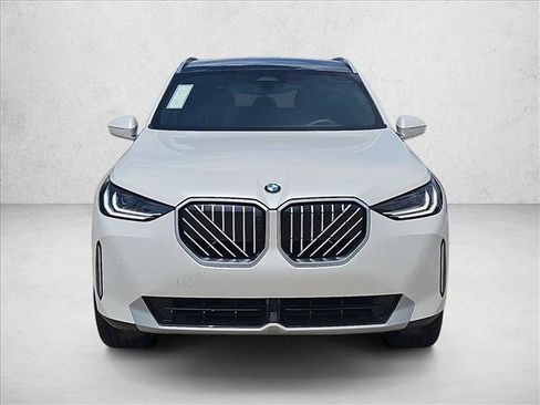 Certified 2026 BMW X3 xDrive30i w/ Premium Package AWD/4WD image 5