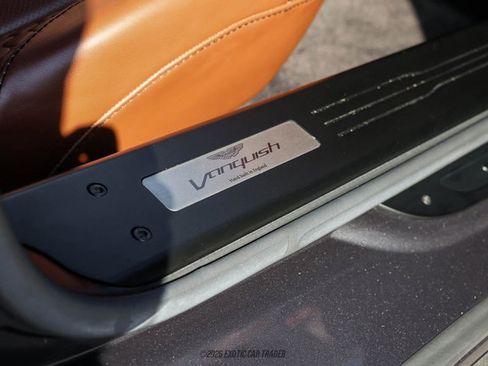 Used 2015 Aston Martin Vanquish Coupe RWD image 32
