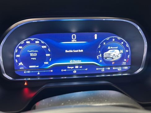 Used 2023 Chevrolet Suburban LT image 21