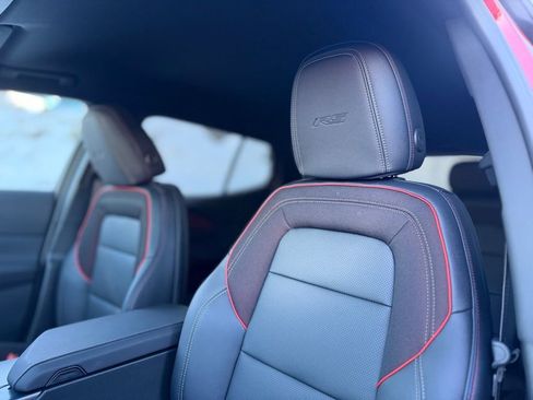 New 2026 Chevrolet Equinox EV RS FWD image 14