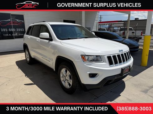Used 2014 Jeep Grand Cherokee Laredo w/ Quick Order Package 23E AWD/4WD image 3