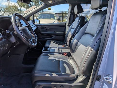 Used 2025 Honda Odyssey Sport-L image 15