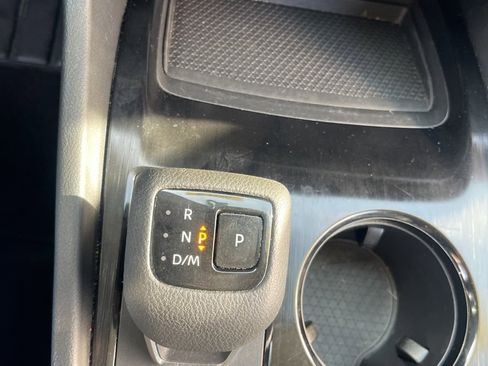 Certified 2023 Nissan Rogue SV image 18