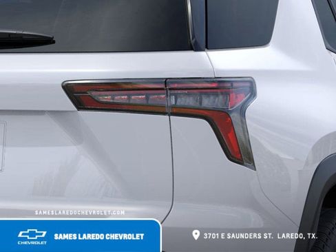 New 2026 Chevrolet Equinox LT w/ Convenience Package II image 11