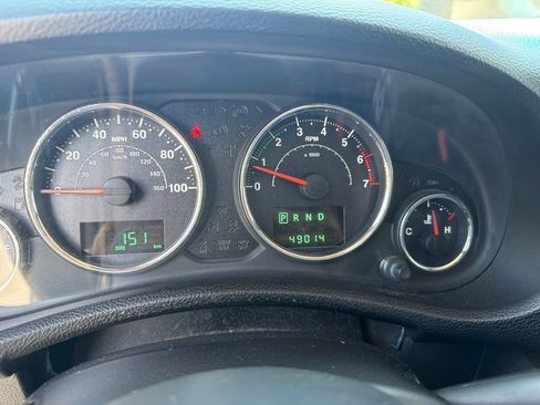 Used 2014 Jeep Wrangler Unlimited Sahara AWD/4WD image 23