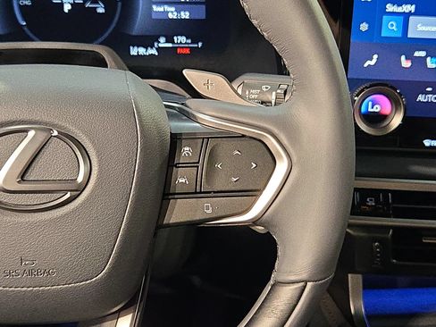 Used 2025 Lexus RX 350 w/ Convenience Package AWD/4WD image 29