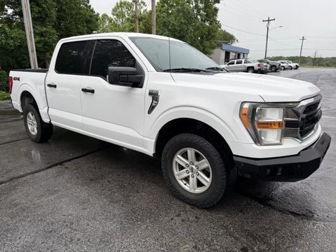 Used 2021 Ford F150 XLT w/ Equipment Group 301A Mid AWD/4WD image 5