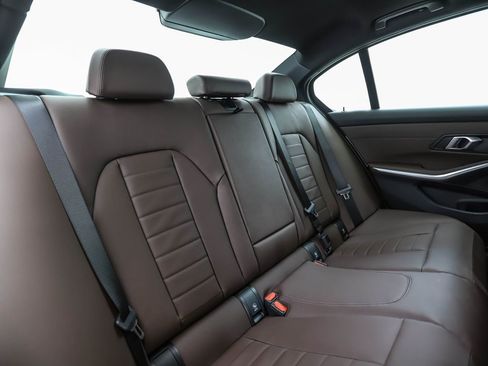 New 2025 BMW 330i xDrive Sedan w/ Premium Package image 29