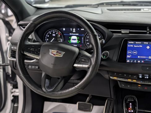 Used 2021 Cadillac XT4 Sport image 19