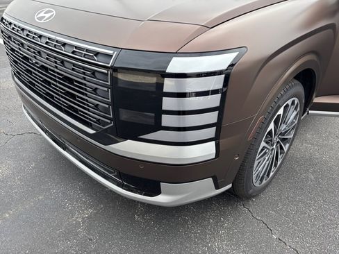 Certified 2026 Hyundai Palisade Calligraphy FWD image 26
