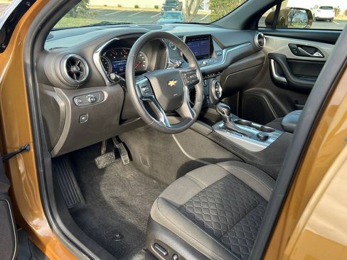 Used 2019 Chevrolet Blazer LT FWD image 21