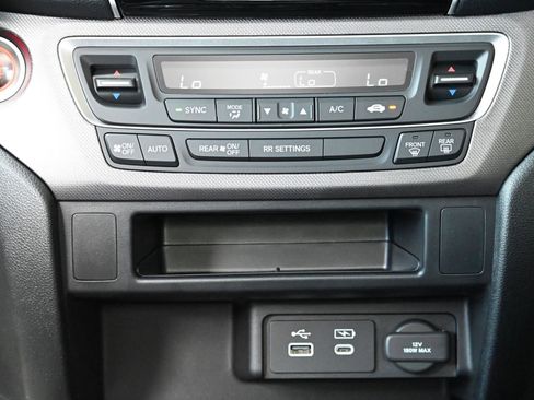 New 2026 Honda Ridgeline RTL image 23