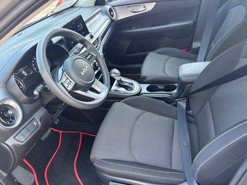Used 2023 Kia Forte LXS FWD image 13