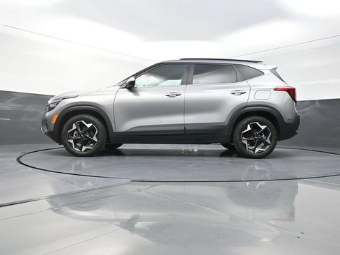 Used 2025 Kia Seltos EX w/ EX Sunroof Package FWD image 33