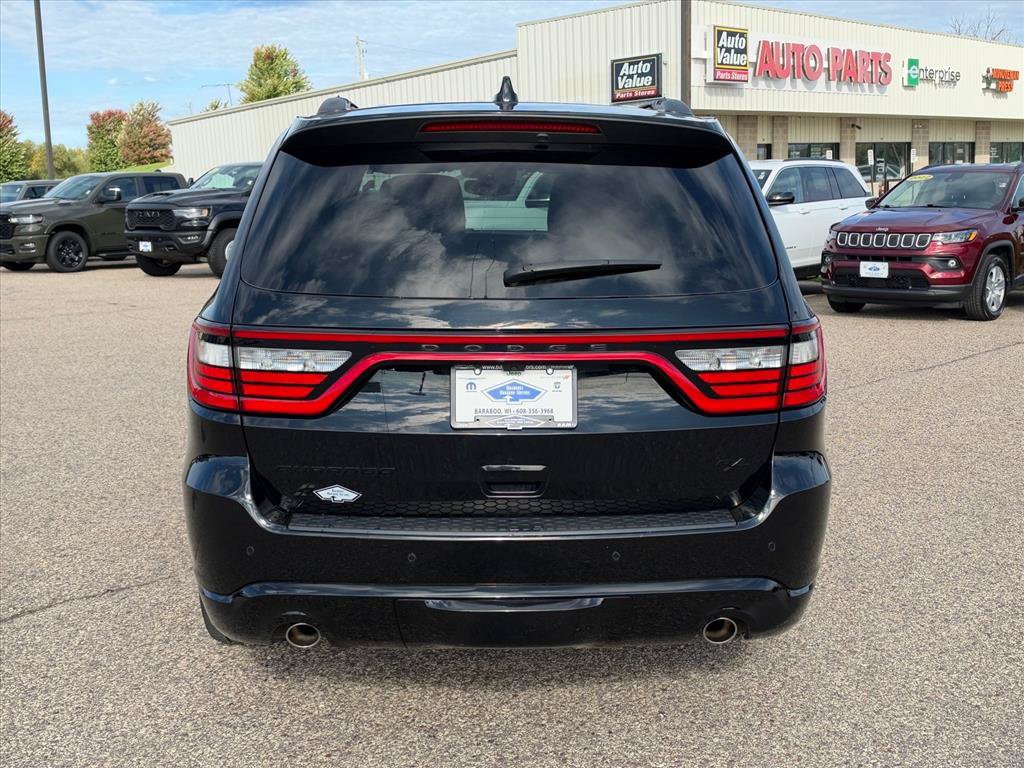 Used 2023 Dodge Durango R/T AWD/4WD image 3