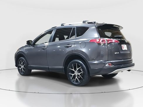Certified 2018 Toyota RAV4 SE image 7