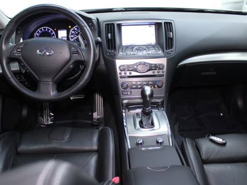 Used 2013 INFINITI G37 Journey w/ Premium Pkg image 2