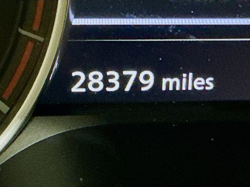 Used 2023 Nissan Rogue SV image 21